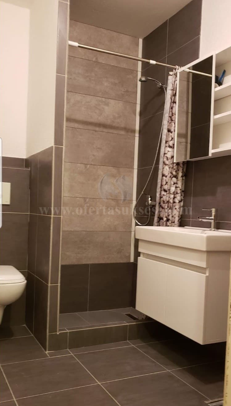 Jap me qira katin e shepis 60m2 kati i -I- / Prishtine — fotografia 3