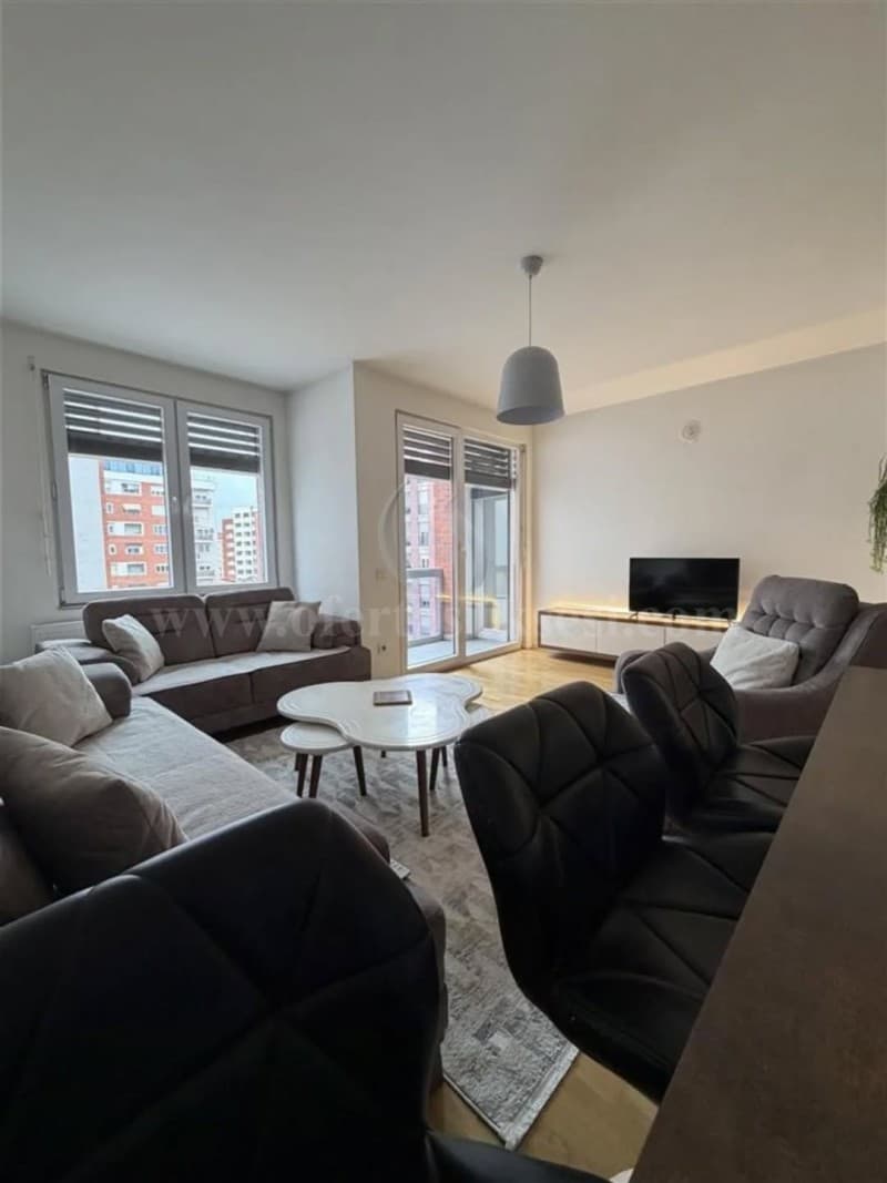 Jap me qira banesen 60m2 kati i -V-/Prishtine — fotografia 5