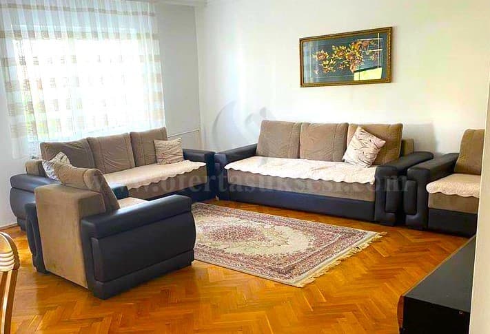 Jap me qira banesen 90m2 kati i -III-/Prishtine — fotografia 1