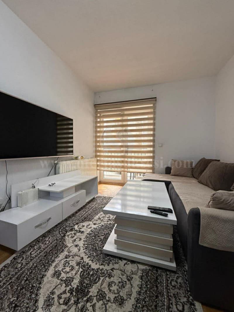 Jap me qira banesen 60m2 kati i -III- / Prishtine — fotografia 1