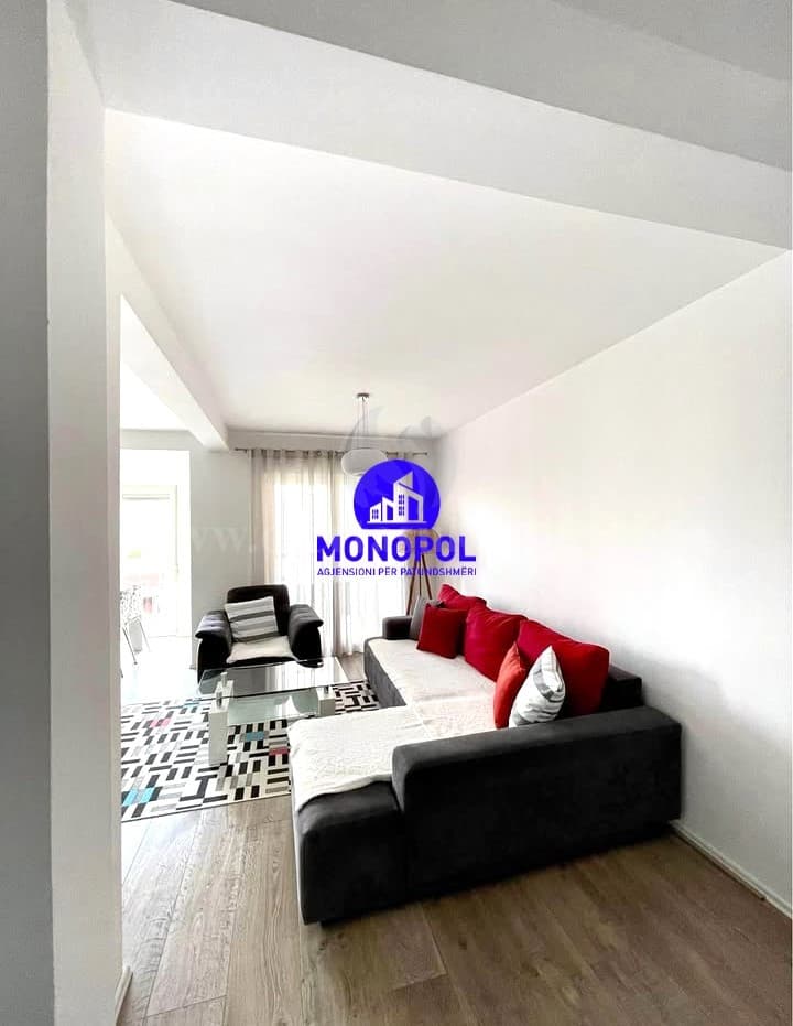 Jap me qira banesen 70m2 kati i -IV- / Prishtine — fotografia 2