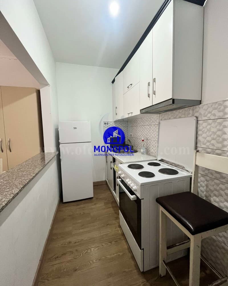 Jap me qira banesne-garsonieren 30m2 kati i -IV-/Prishtine — fotografia 2