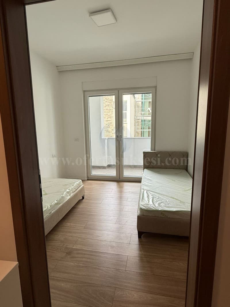 Jap me qira banesen 80m2 kati i -VII-/Prishtine — fotografia 7