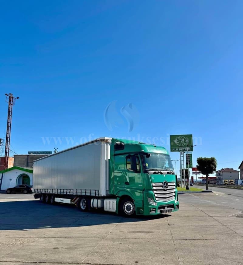 Shes MERCEDES ACTROS 1845 — fotografia 2