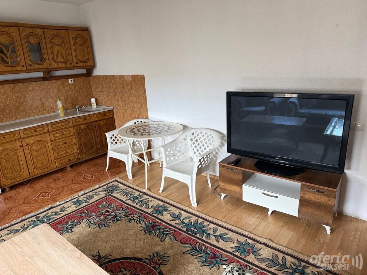 Jap me qira shtepin 120m2/Prishtine — fotografia 5