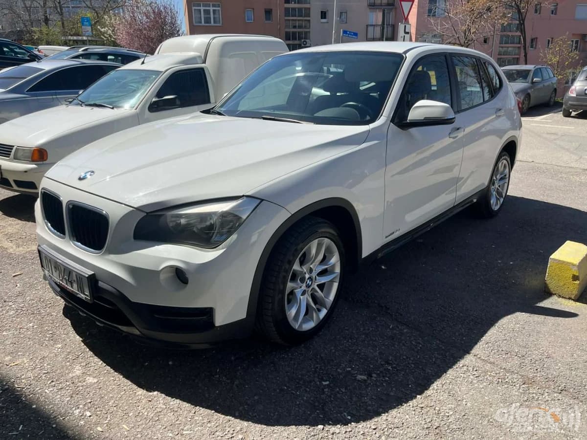 Shes BMW X1 2.0 — fotografia 1