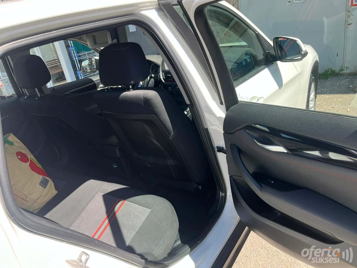 Shes BMW X1 2.0 — fotografia 6