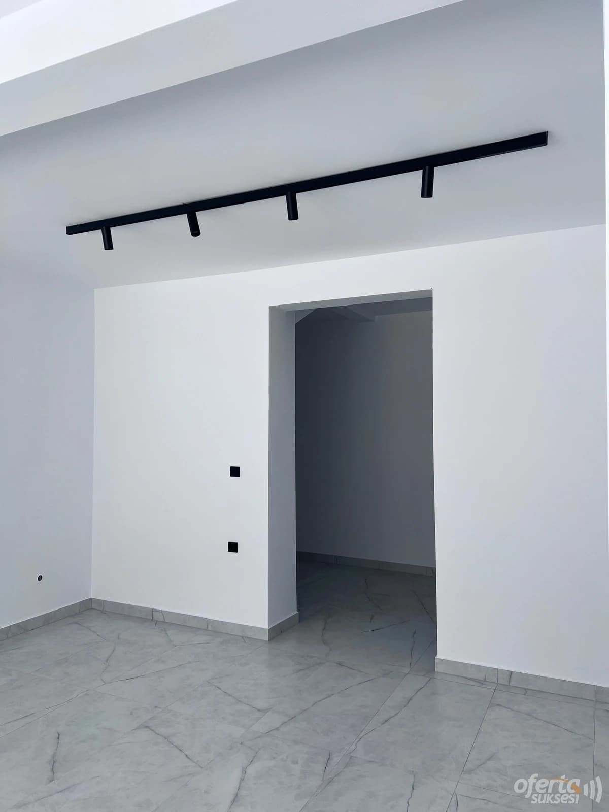 Jap me qira lokalin 70m2 / Prishtine — fotografia 4