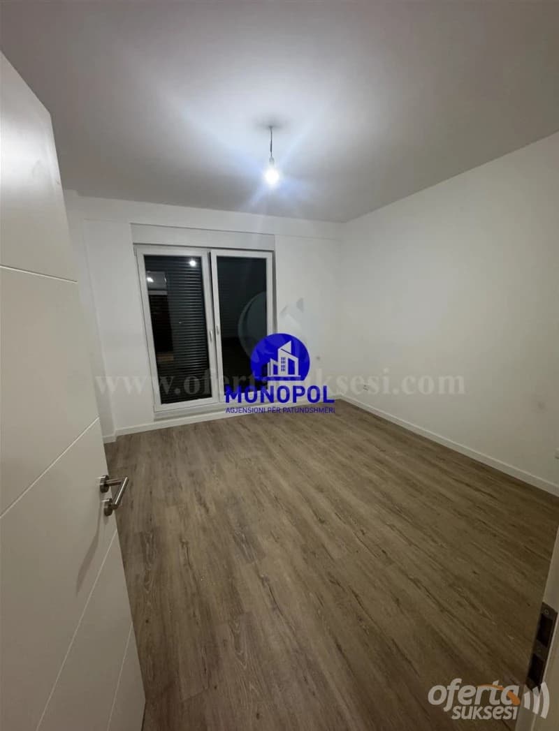 Jap me qira banesen-ZYREN 60m2 kati i -III-/Prishtine — fotografia 3
