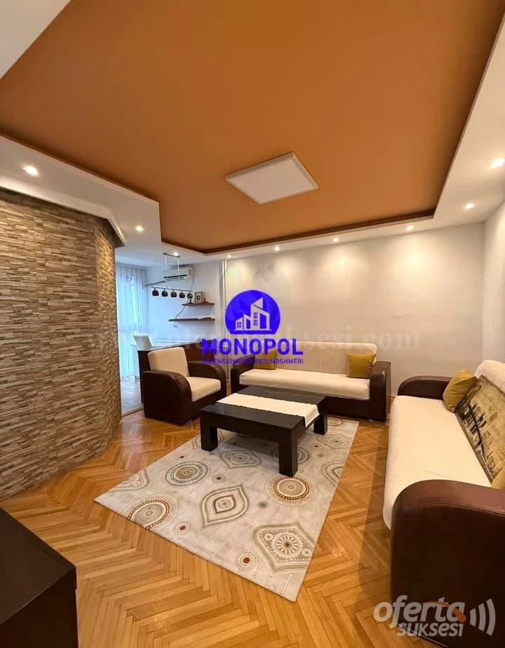 Jap me qira banesen 70m2 kati i -III- / Prishtine — fotografia 1
