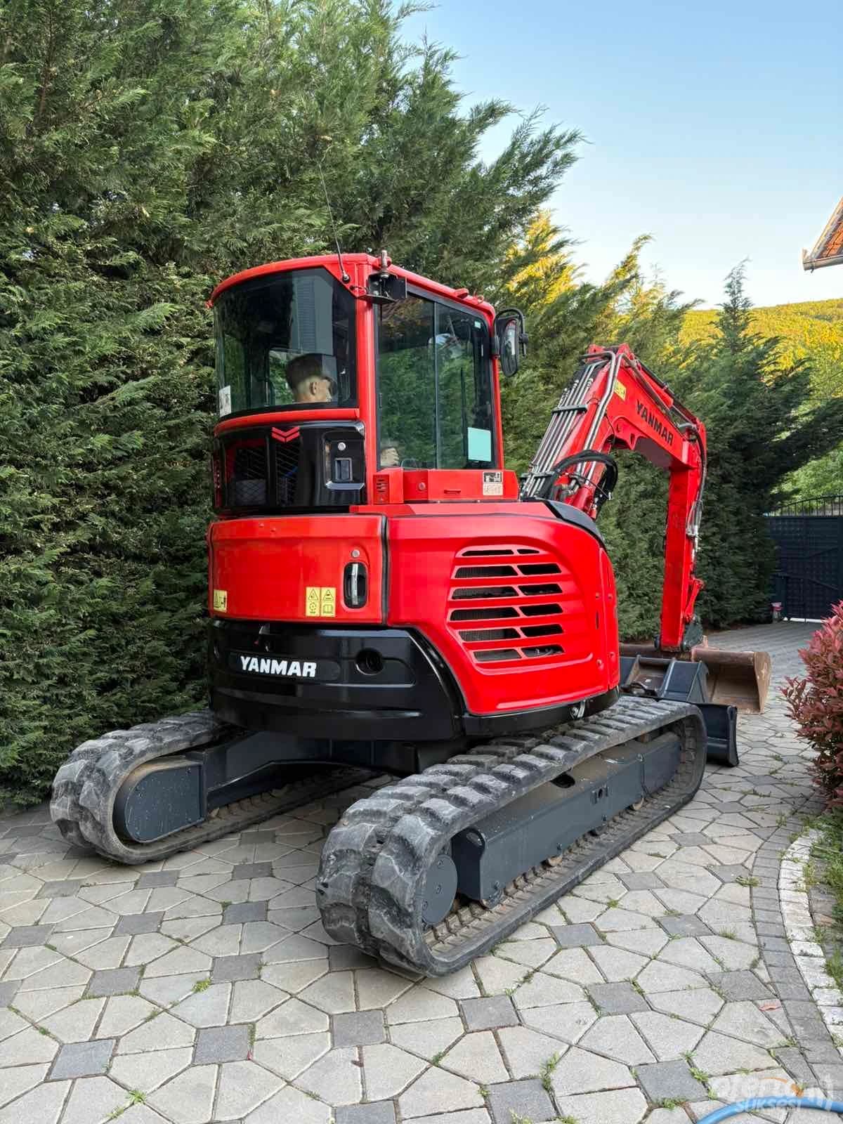 Shes ekskavator Yanmar Vio 50-6A — fotografia 3