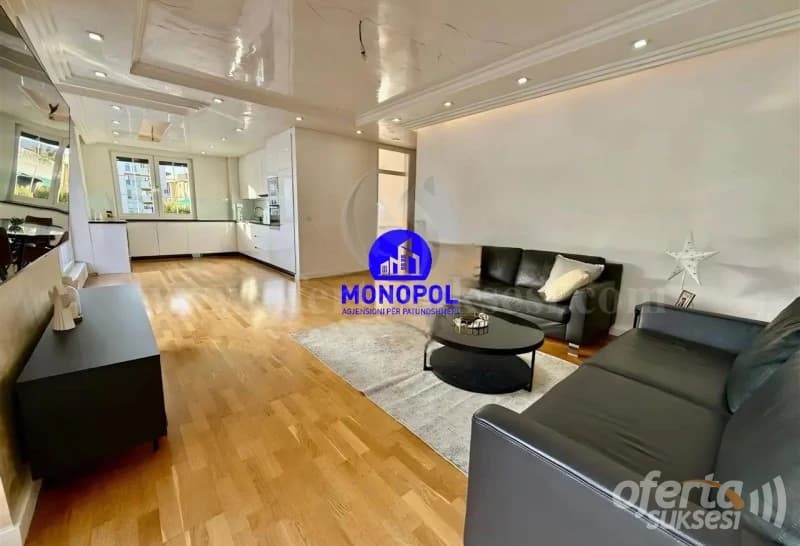 Jap me qira penthouse modern 142m2 kati i -V- / Prishtine — fotografia 3
