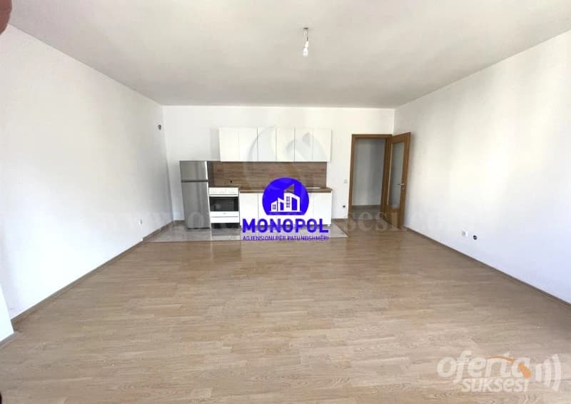 Jap me qira banesen/zyren 89m2 kati i -IV-/Fushe Kosove — fotografia 1