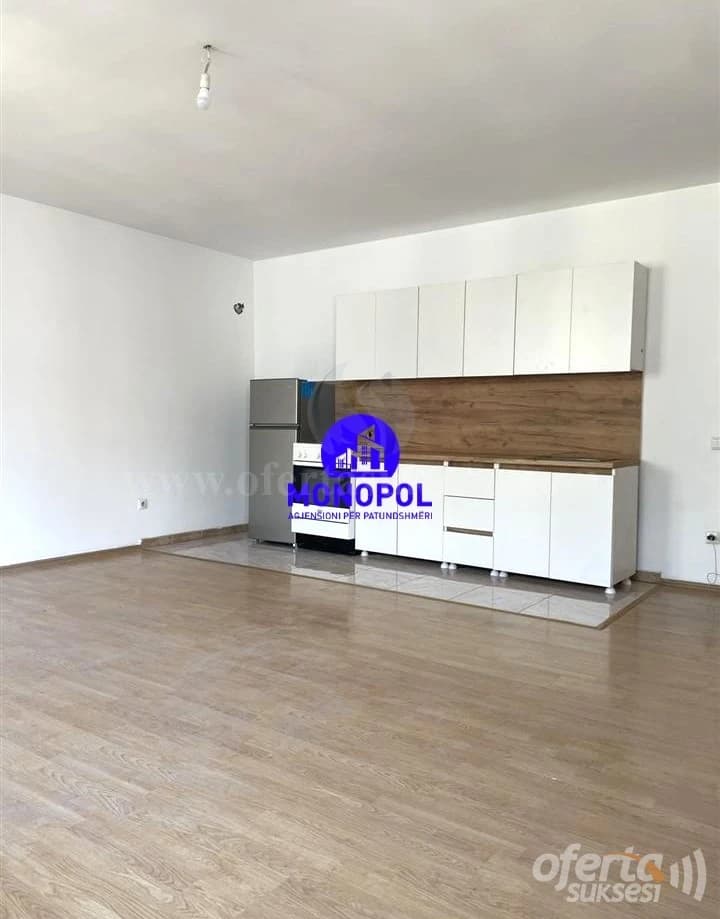 Jap me qira banesen/zyren 89m2 kati i -IV-/Fushe Kosove — fotografia 3
