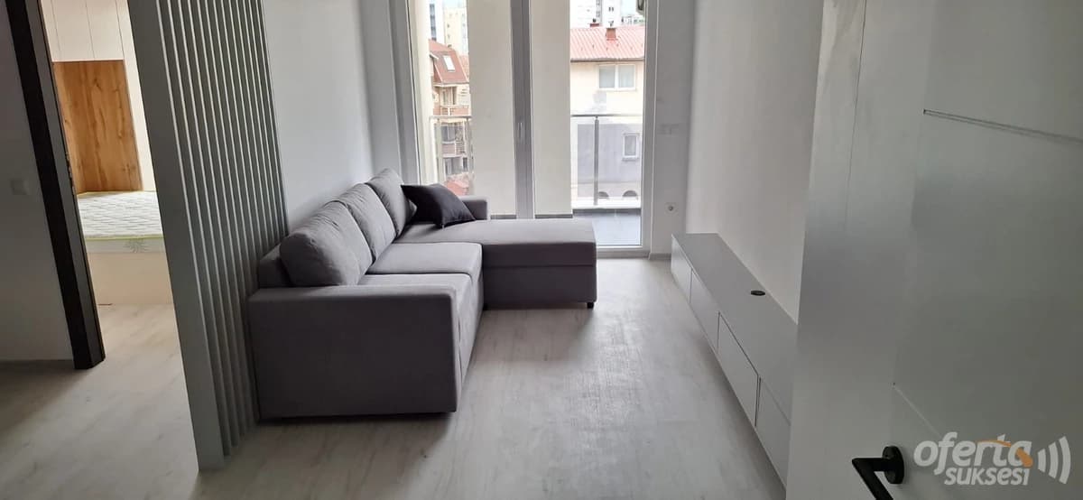 Jap me qira banesen 50m2 kati i -V- / Prishtine — fotografia 1