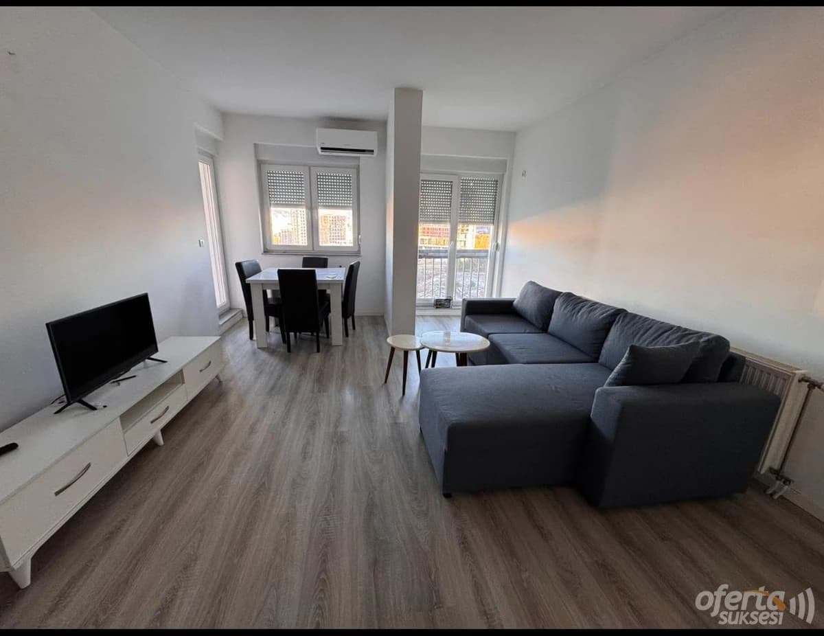 Jap me qira banesën 76m2 kati i -VI- / Prishtinë — fotografia 1