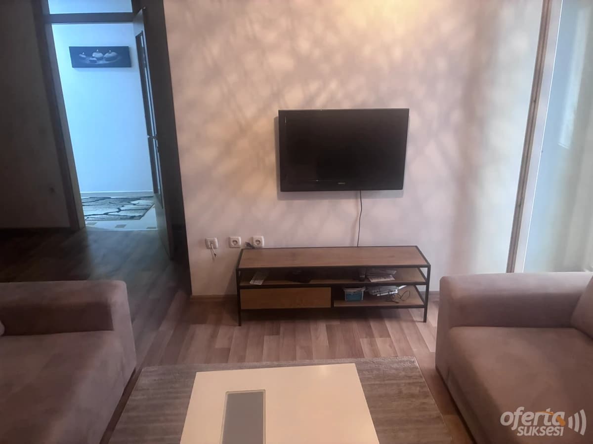 Jap me qira banesë 56m2 kati i -II- / Prishtine — fotografia 1