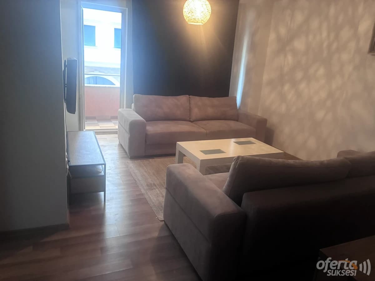 Jap me qira banesë 56m2 kati i -II- / Prishtine — fotografia 3