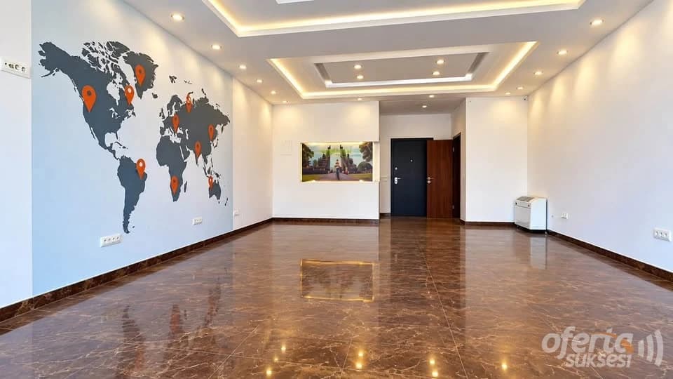 Jap me qira lokalin 50m2 kati i -I- / Prishtinë — fotografia 1