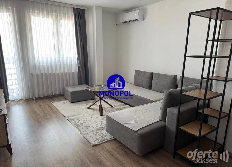 Jap me qira banesën-garsonieren 50m2 kati i -VII- / Prishtinë — fotografia 1