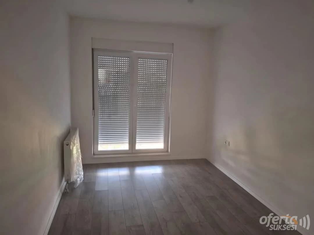 SHES BANESËN MODERNE NË RRUGËN A – E GATSHME PËR BANIM! — fotografia 3