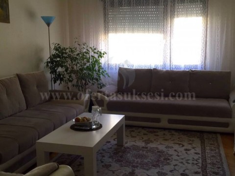 Shes banesen 54.5m2 kati i -II- / Prishtine