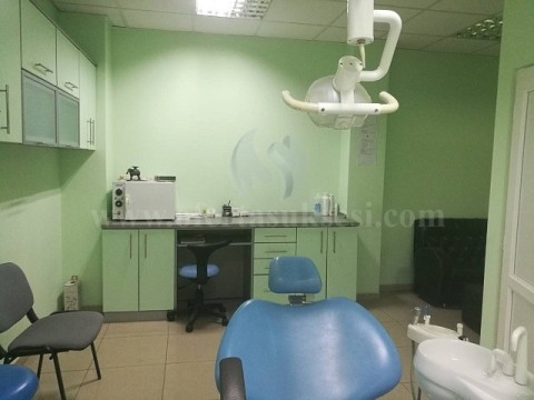 Shes ose Jap me qira lokalin-ordinacen 30m2 kati i -II- / Fushe Kosove