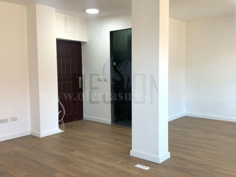 Jap me qira banesen/zyren 40m2 kati i -II- / Prishtine