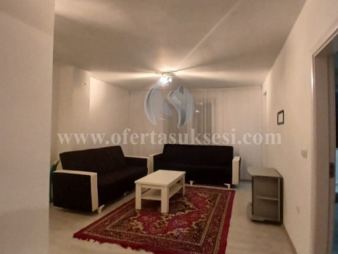 Jap me qira banesen 75m2 kati i -VI- / Fushe Kosove