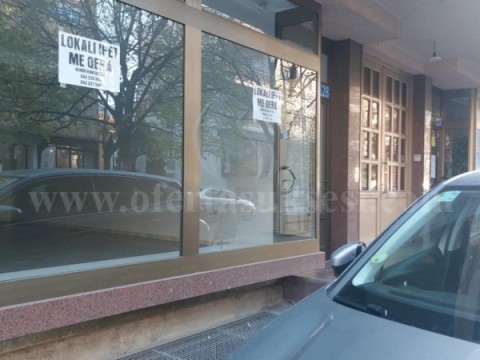 Jap me qira lokalin 60m2 kati i -I-/Peje