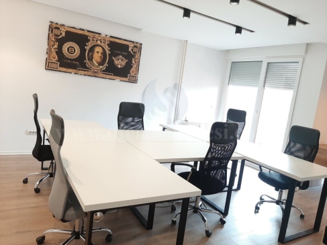 Jap me qira banes-zyren 60m2 kati i -I-/Prishtine 