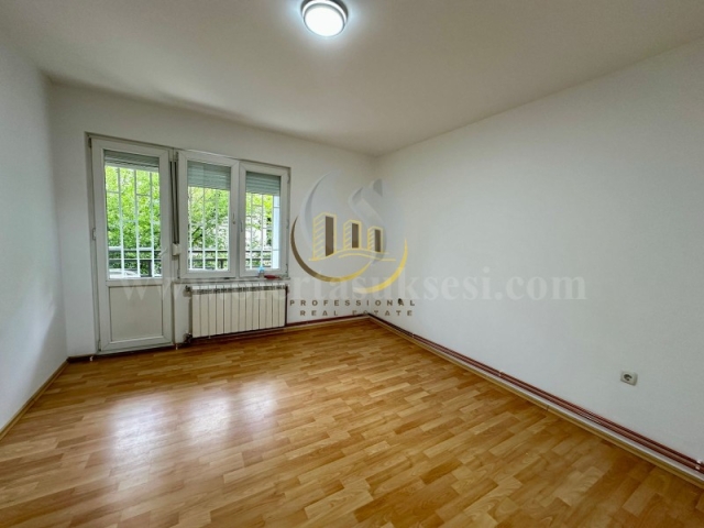 Jap me qira banesen-zyren 70m2 kati i -I-/Prishtine