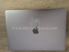 Shes MacBook Pro M1 2020