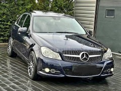 Shes Mercedes C220 CDI