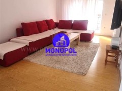 Shes banesen 81m2 kati i -III- / Fushe Kosove