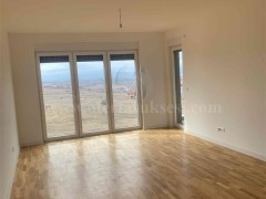 Jap me qira banesen-zyren 80m2 kati i -III-/Prishtine